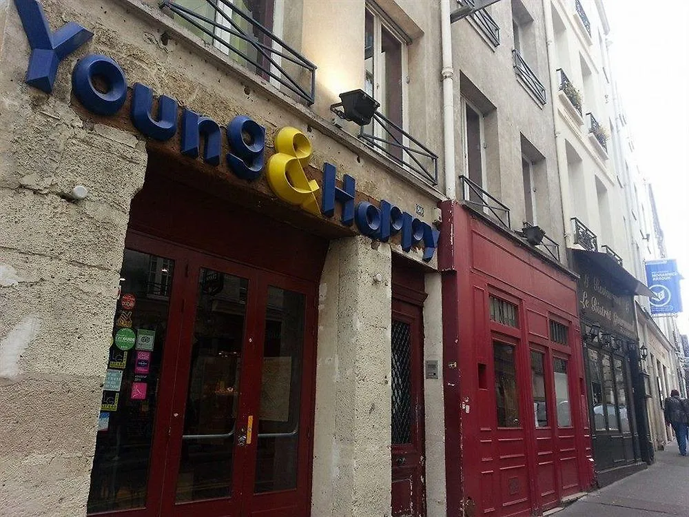 Young And Happy Latin Quarter By Hiphophostels * Parigi
